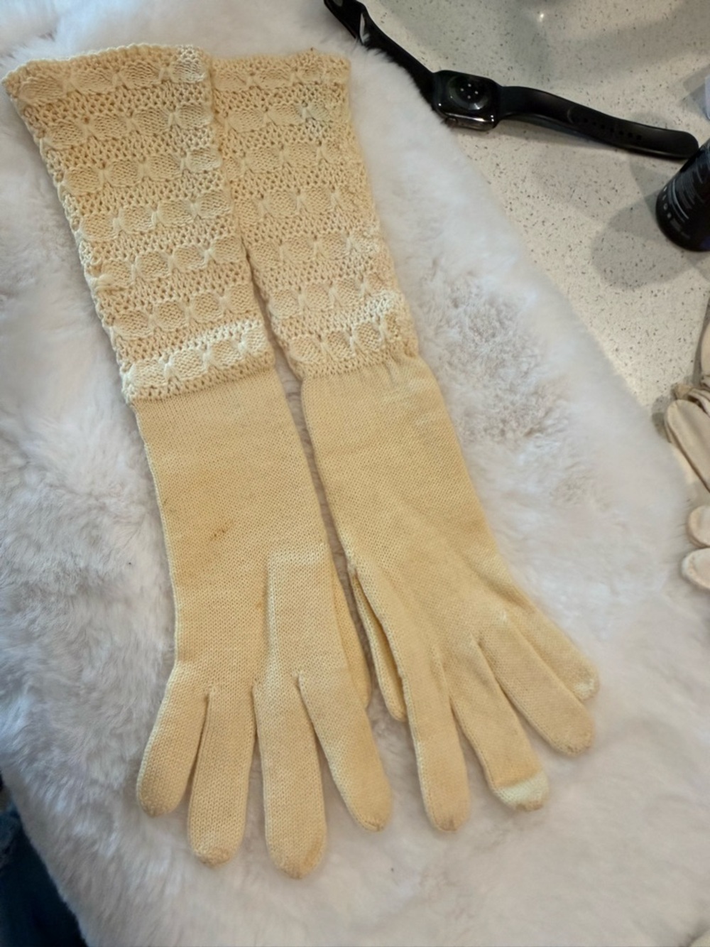 Cream Knit Long Gloves with Lace Cuff